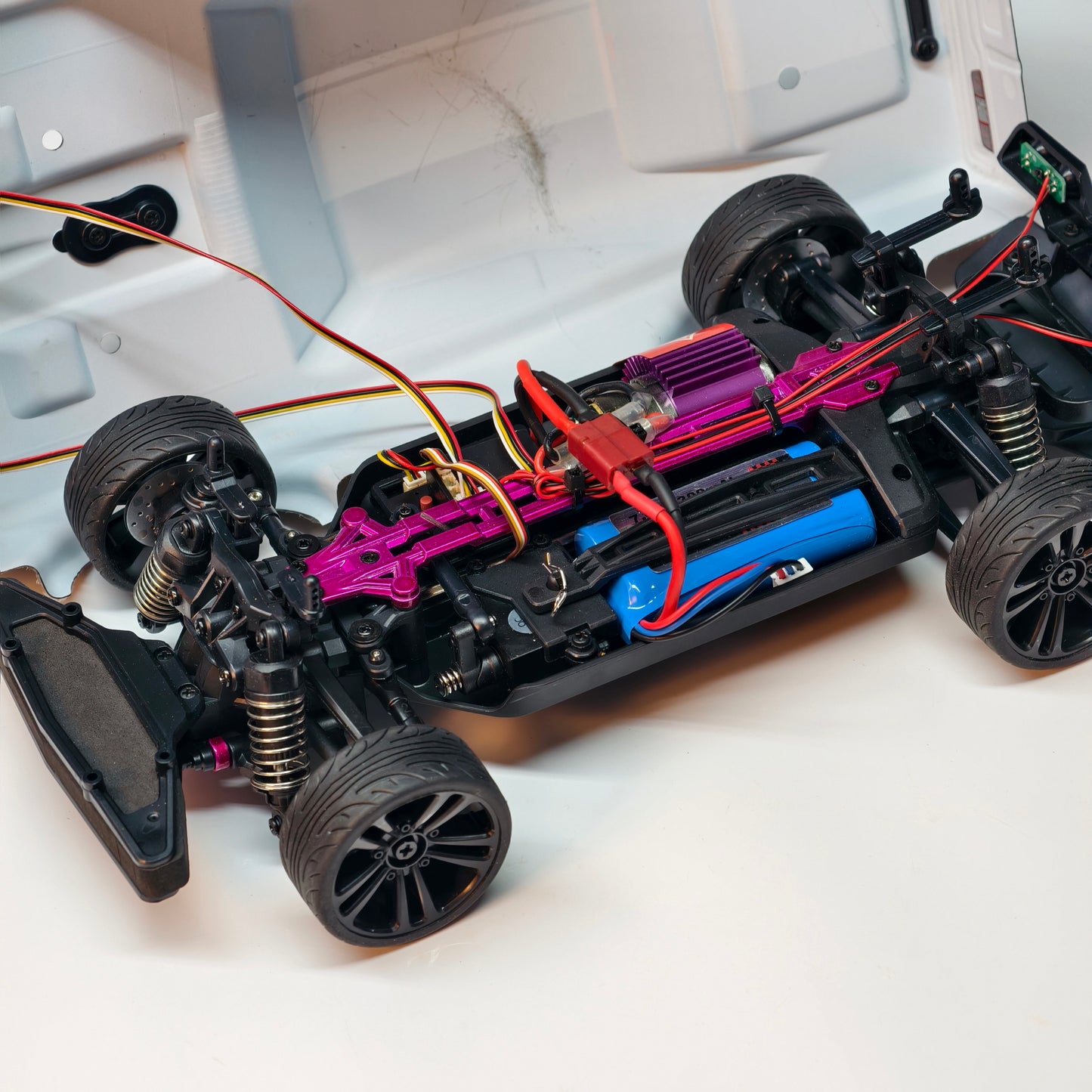 Hurrican High speed drift rc car