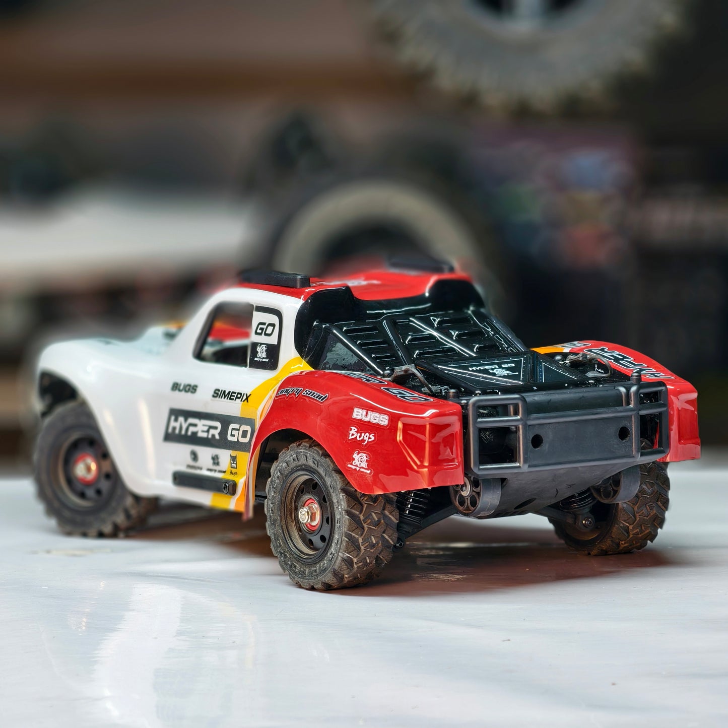 MJX Hyper Go 14211 1/14 Brushless Short Course RC Truck -70km/h, CNC Alloy