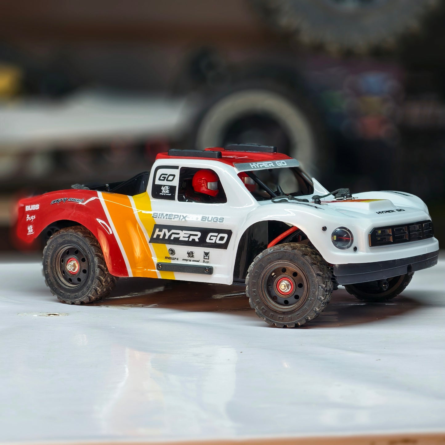 MJX Hyper Go 14211 1/14 Brushless Short Course RC Truck -70km/h, CNC Alloy